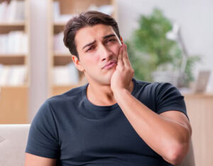 Toothache image - Emergency dentist Oxshott